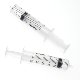 JERINGUILLA 3 PIEZAS ESTERIL DESECHABLE LUER SLIP 10ML NIPRO